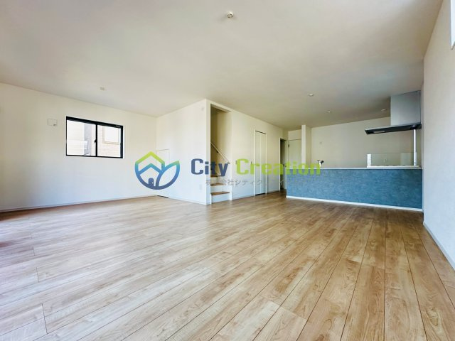 秦野市本町2丁目新築戸建て　1号棟の居間・リビング