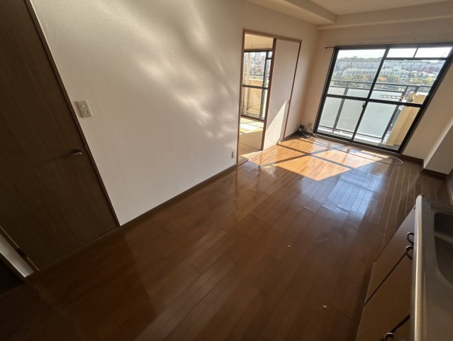 有瀬グランドハイツの居間・リビング