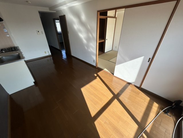 有瀬グランドハイツの居間・リビング