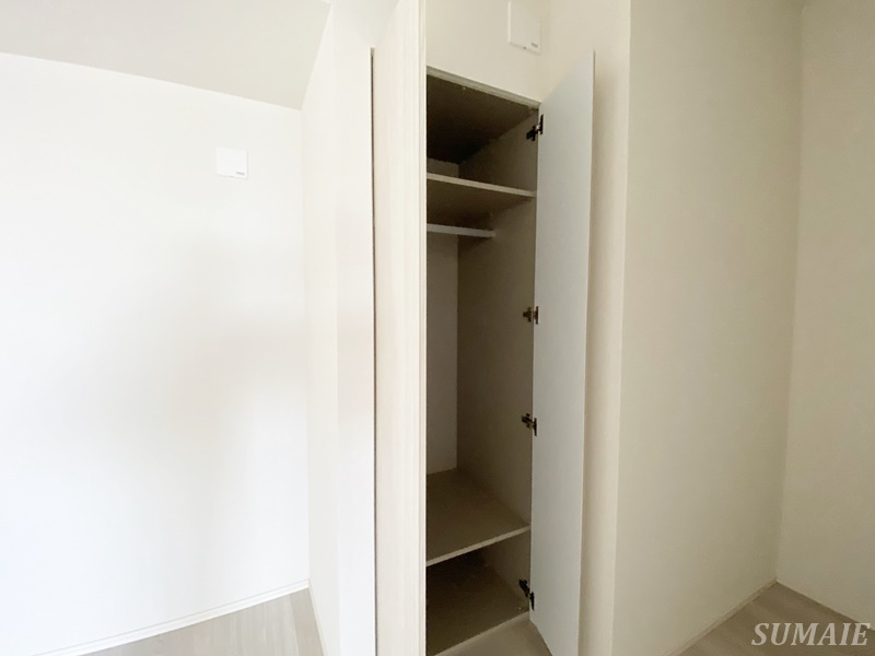 ザ・タワー十条の収納|4.8帖の寝室のクローゼットです☆