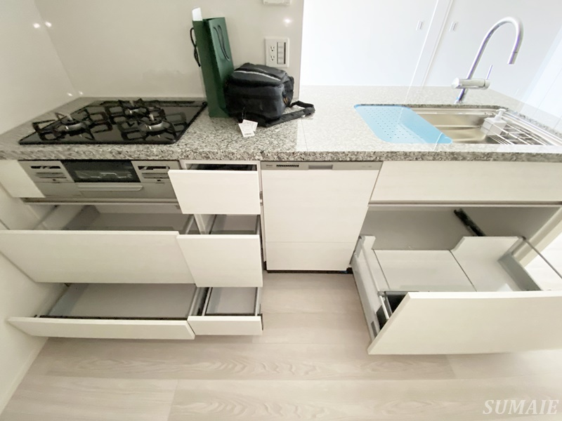 ザ・タワー十条の収納|キッチン下収納です☆