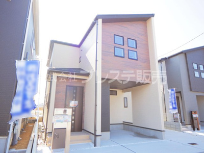 【外観】 | 奈良市杏町の新築一戸建 全７区画 | 現地写真（Ｔ－７号地外観）堂々完成！実際の建物内をご内覧できます♪※現地に係員は常駐しておりません。