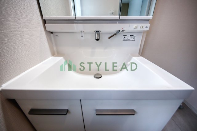 【独立洗面台】