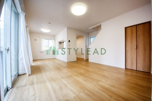 【居間・リビング】