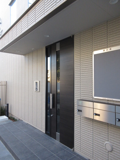 ＬＵＣＥ　ＵＮＯのエントランス