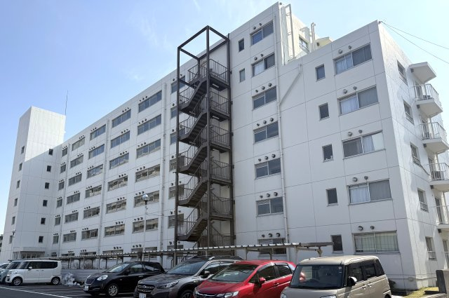 第二駅南ハイツの外観