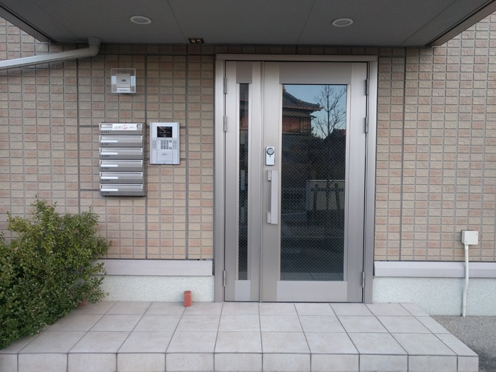 グランシャリオ前屋敷A　　　刈谷市近郊の賃貸はクラスホーム刈谷店のエントランス
