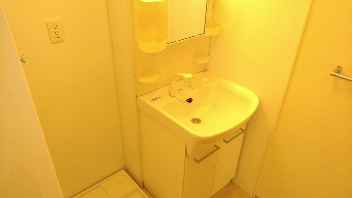 グランシャリオ前屋敷A　　　刈谷市近郊の賃貸はクラスホーム刈谷店の洗面所