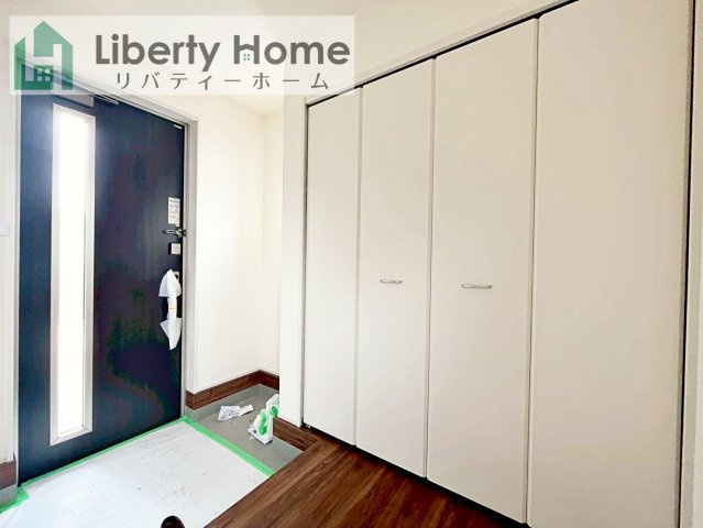 桜川市東桜川第1　新築戸建の玄関