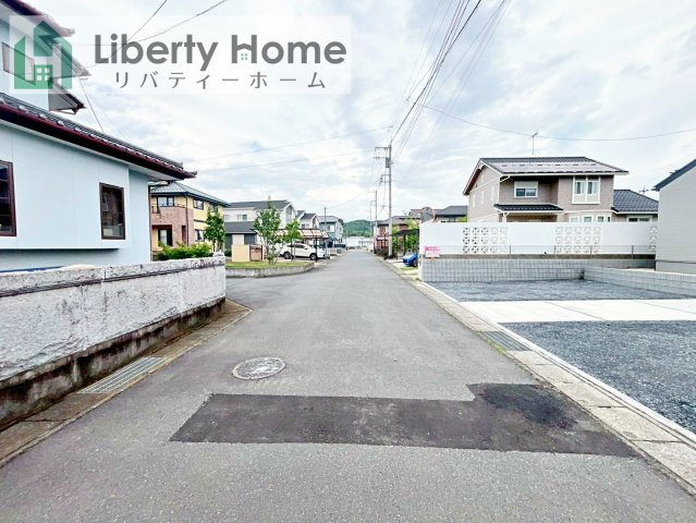桜川市東桜川第1　新築戸建の前面道路含む現地写真