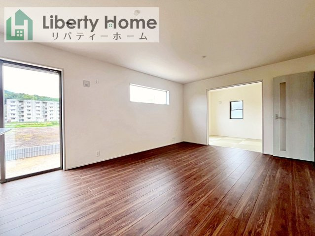 桜川市東桜川第1　新築戸建の居間・リビング