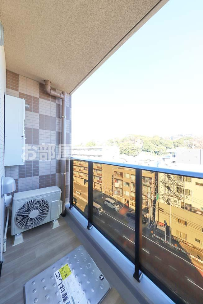 ラフィスタ横浜黄金町【おとり物件なし】#学生・社会人にオススメ！初期費用分割払いOK！のバルコニー