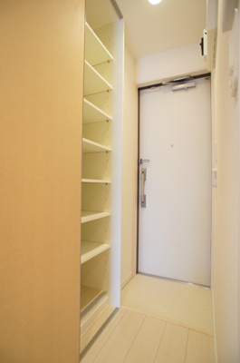 【玄関】 | リブリ・ワタリダ