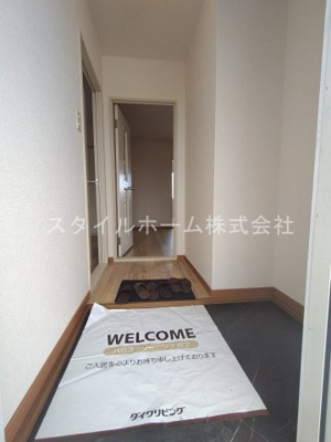 【玄関】 | フレグランス三ツ相Ｃ | イメージ写真です。