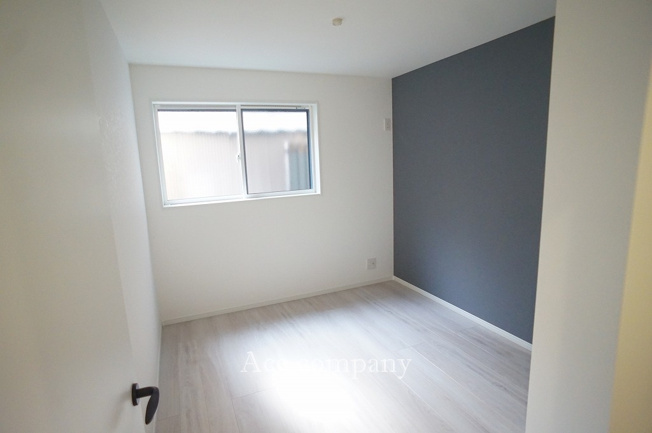 【子供部屋】 | 八尾市本町2丁目 | 【1階：洋室5帖】