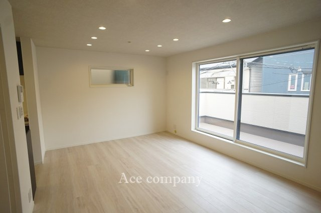 【居間・リビング】 | 八尾市本町2丁目 | 【LDK：15.33帖】