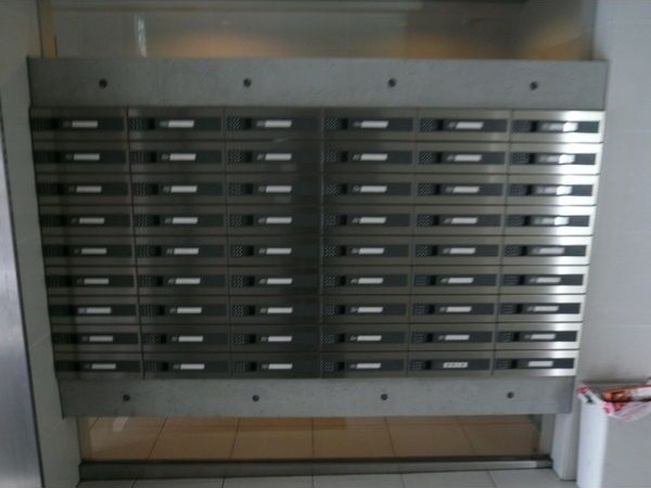 フローライト上前津のエントランス