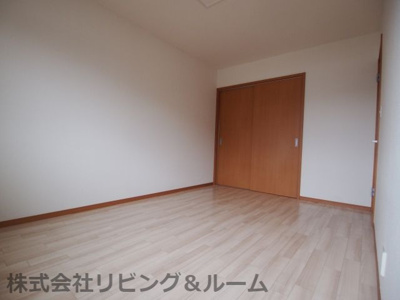 【洋室】 | ジュネス B棟