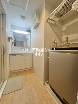 【その他】 | ライオンズガーデン花崎Ｃ棟 | 洗濯機置場