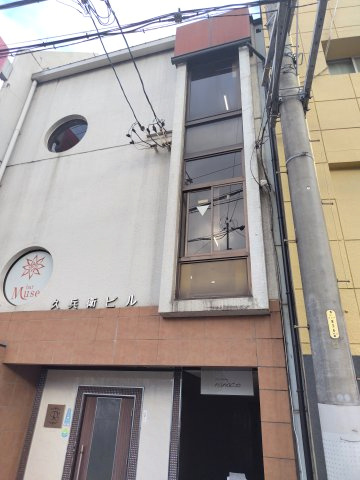 ６６５８１　岐阜市住吉町店舗の外観