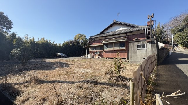 売土地　沼津市西椎路の外観|ゆとりと開放感あふれる広大な敷地です。