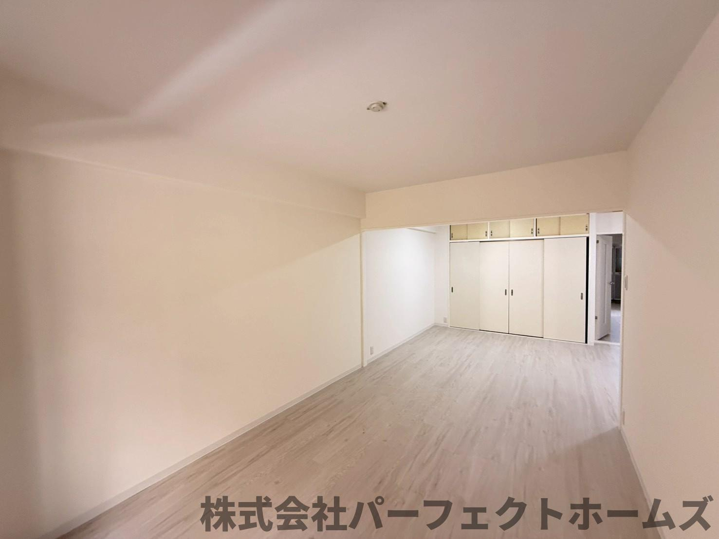 【居間・リビング】の画像