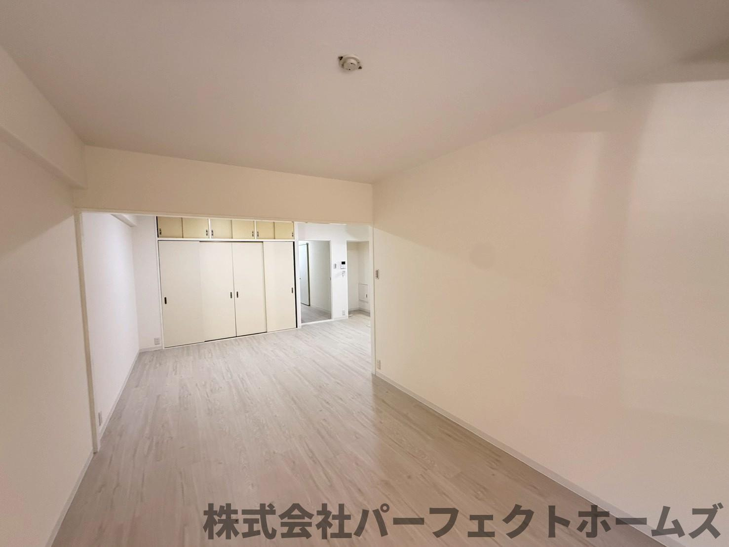 【居間・リビング】の画像