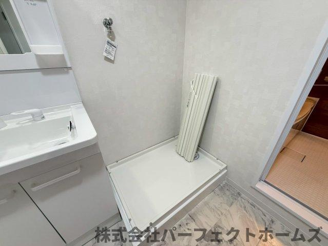 ライオンズマンション枚方の設備|洗濯機置場です