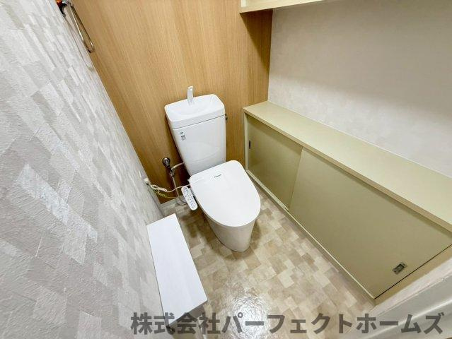 ライオンズマンション枚方のトイレ|清潔感のあるトイレです