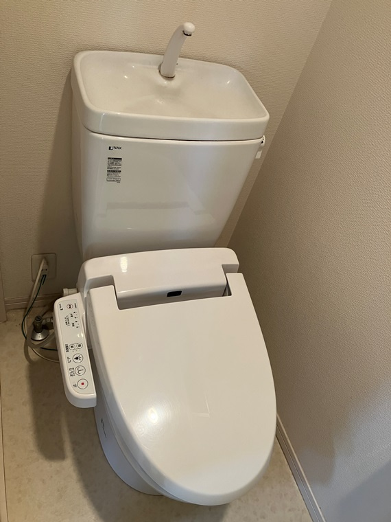 瀬ヶ崎戸建のトイレ|シンプルで使いやすいトイレです