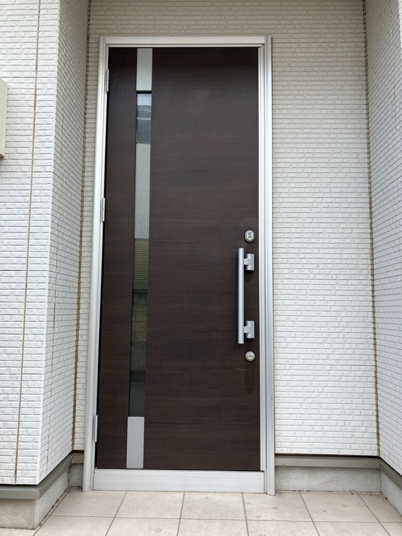 瀬ヶ崎戸建のエントランス|エントランスです