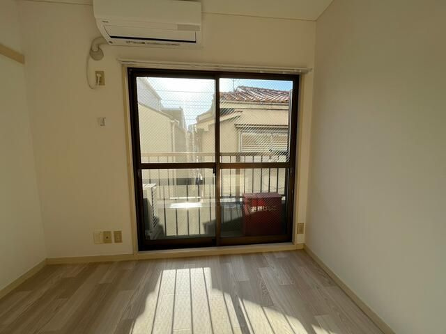 カーサ島田の居間・リビング