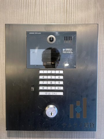 エスリード上前津テルツェのエントランス