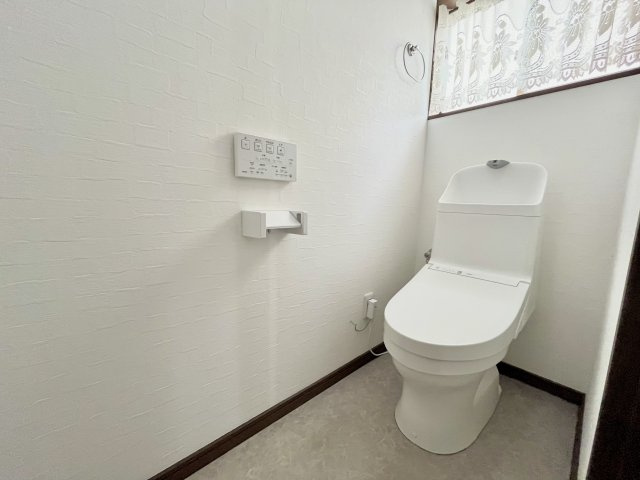 売中古戸建　中央区増楽町のトイレ|シンプルで機能的なトイレです。