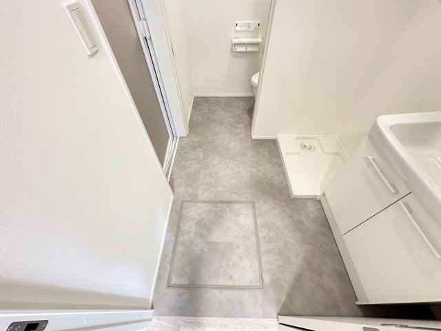 Proud秦南の洗面所