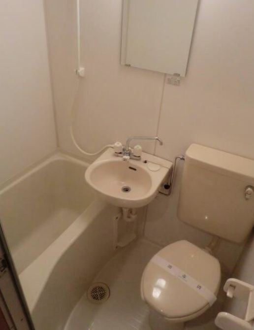 ファンダーシオン東長崎の浴室|専用バス・洗面台・トイレ♪(同一仕様写真)