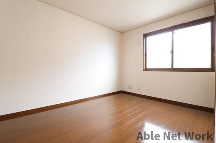 セピアコートⅢの洋室|６帖洋室