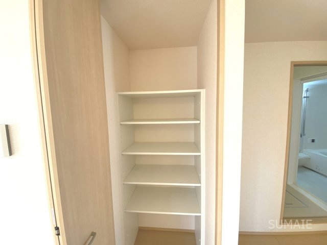 クレストール　北館の収納|リビング収納☆