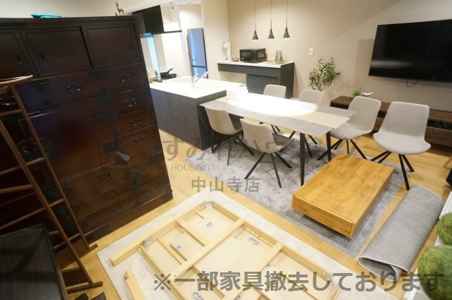 ヴィラ・ミナミⅡの居間・リビング