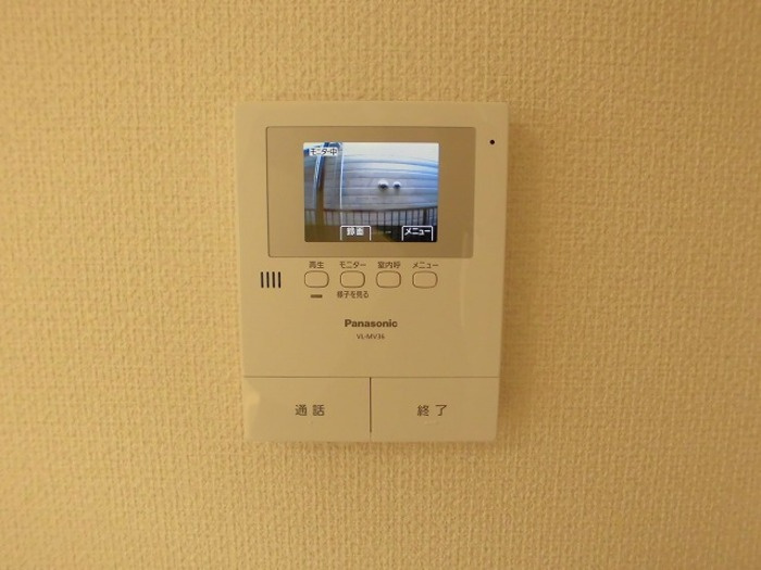 kanada A棟のセキュリティ|TVインターホン