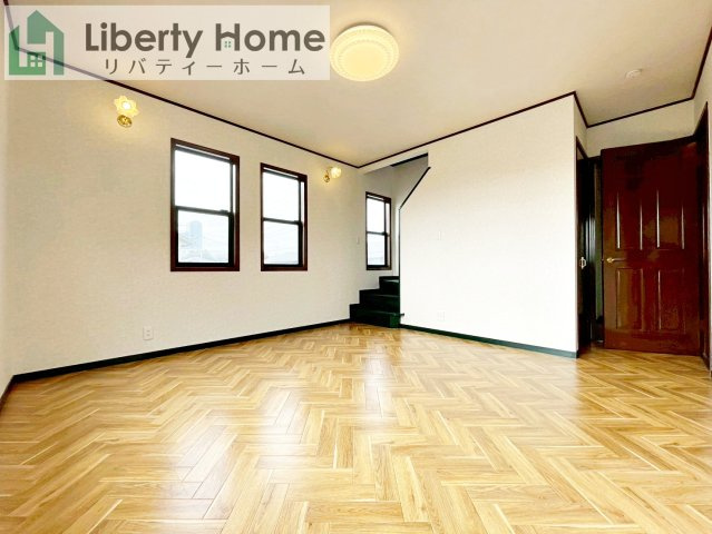 守谷市松前台1丁目　中古戸建の寝室