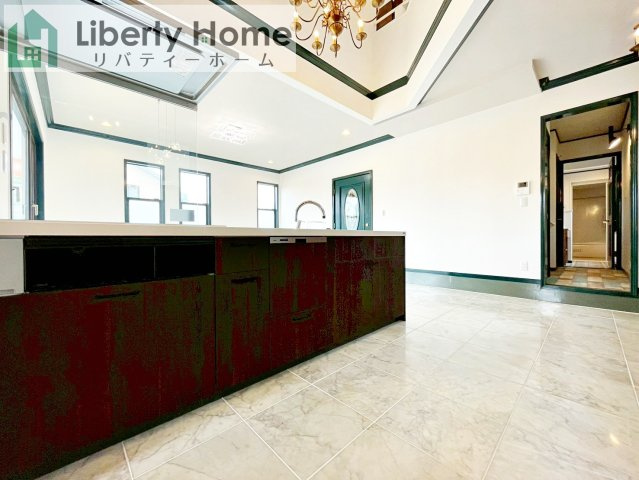 守谷市松前台1丁目　中古戸建のキッチン