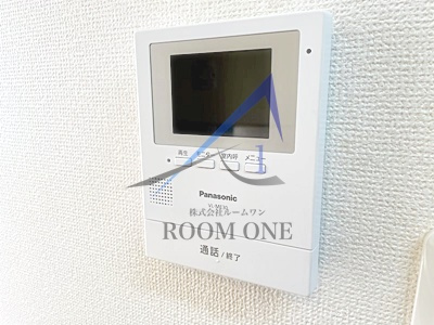 ＹＫＬ　ＦＬＡＴのセキュリティ|モニター付きインターホンです。