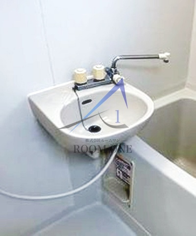 ＹＫＬ　ＦＬＡＴの洗面所|洗面台です。