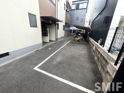 【駐車場】 | グランドール服部