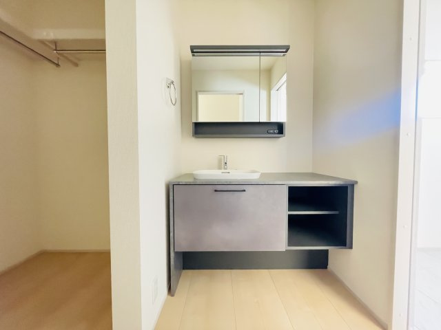 【独立洗面台】 | 深谷市上柴町東第3　リーブルガーデン　新築戸建　全2棟　1号棟