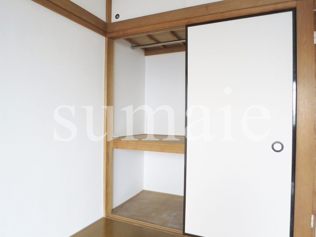 メゾンドセードルの収納|押入です☆