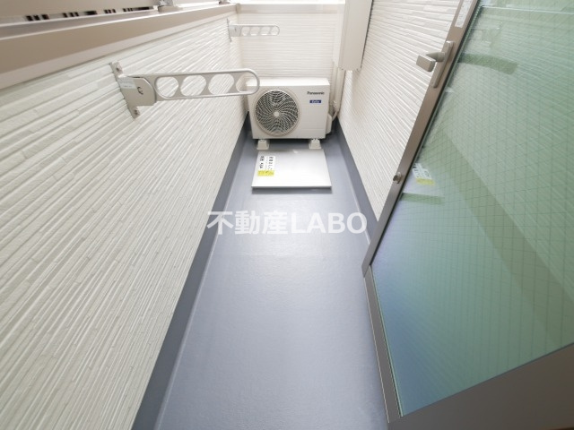 フジパレス湯里Ⅲ番館のバルコニー