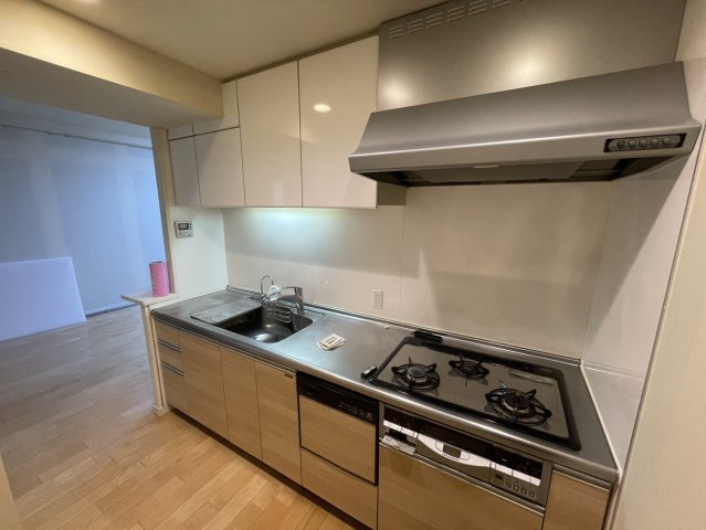 武蔵野市中町１丁目の賃貸マンションのキッチン