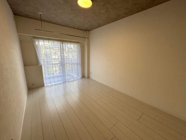 マンション高輪　４Fの洋室